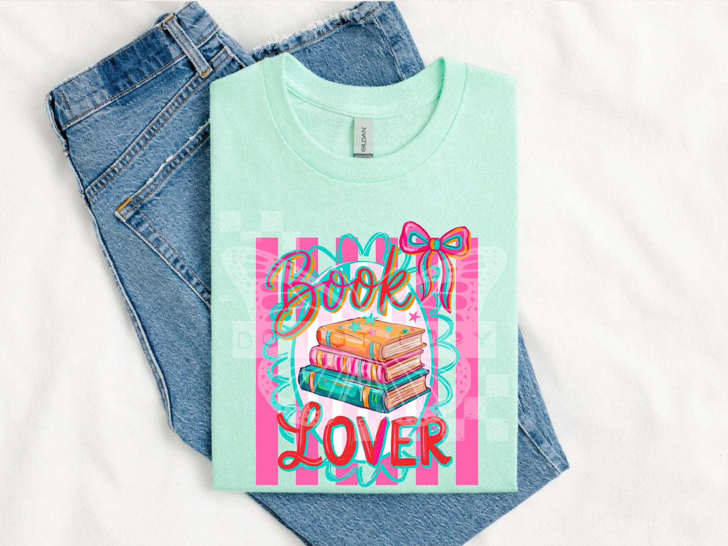 TOTW: Book Lover Tee