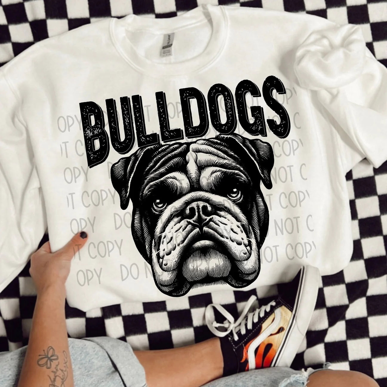 Bulldogs Grunge Tee