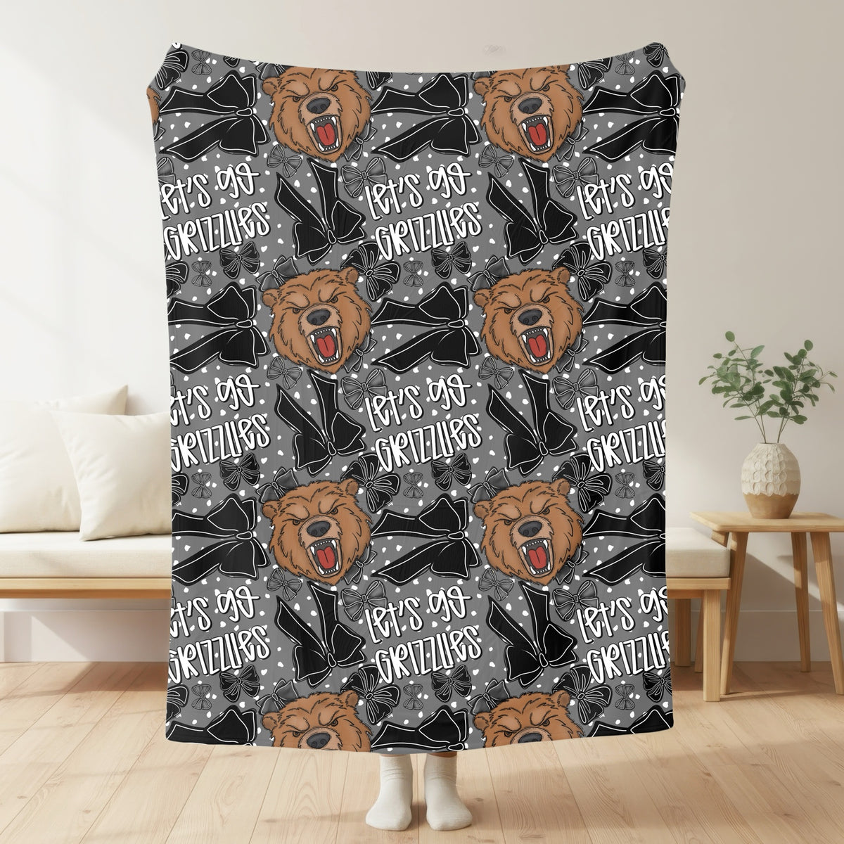 Northside Grizzlies – Bows Blanket mockup