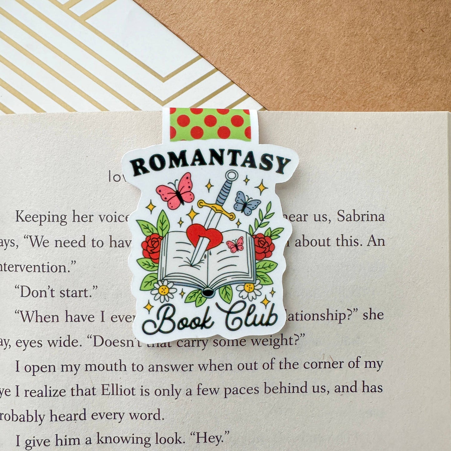 Romantasy Book Club Fantasy Cute Magnetic Bookmark